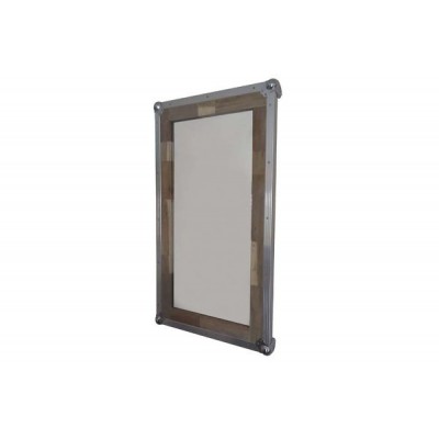 Design Spiegel Flight Case