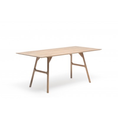 Malin Mai Tisch tpls 001