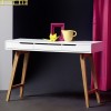 Anneke mca Tisch 001