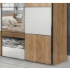 Charlotte Schrank 001