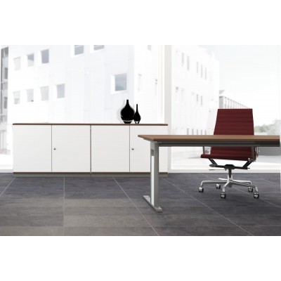 Gera C-Fuss Tisch gerade