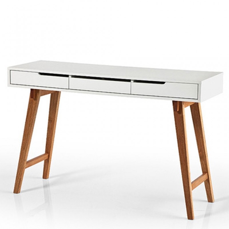 Anneke mca Tisch 001