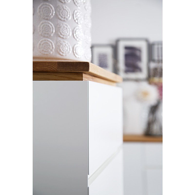 Chiaro Detail weiss 003