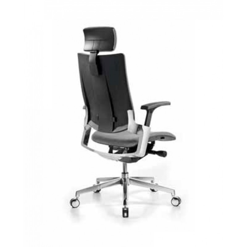 Integra Chefstuhl 003