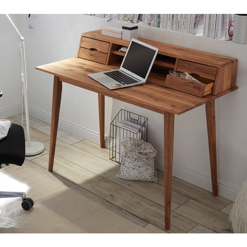 mca melbourne desk 002