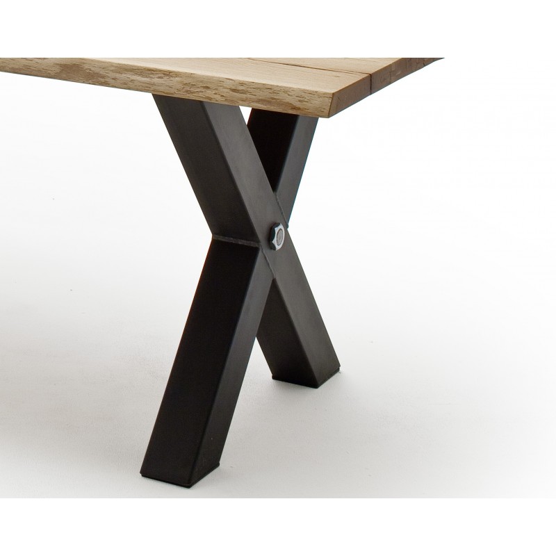 Samara Tisch 005