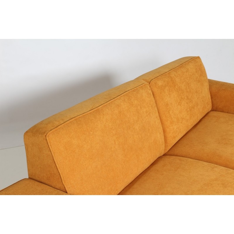 Santiago Savoy Sofa Topo Lifestyle