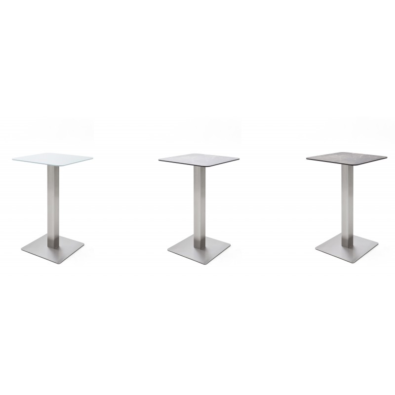 Zarina ll Bartisch 001